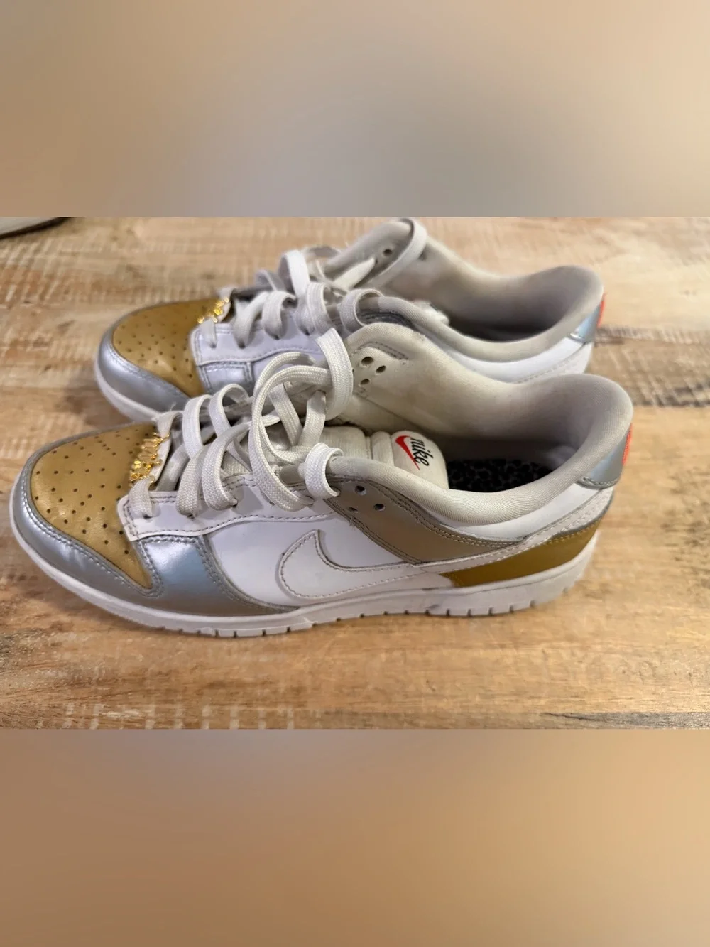 Nike Dunk Low SE 